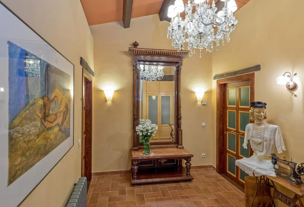 Hotel Cal Sastre Santa Pau