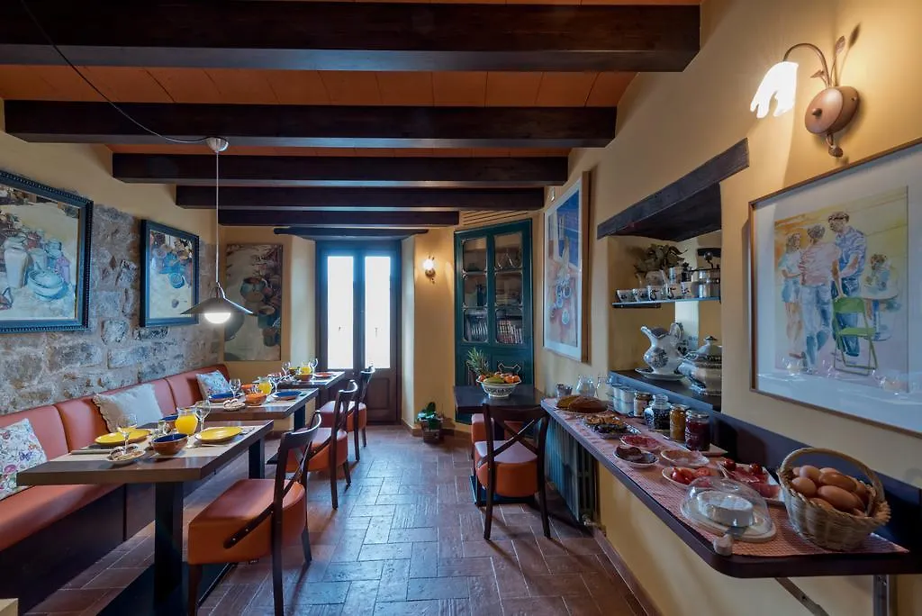 Hotel Cal Sastre Santa Pau