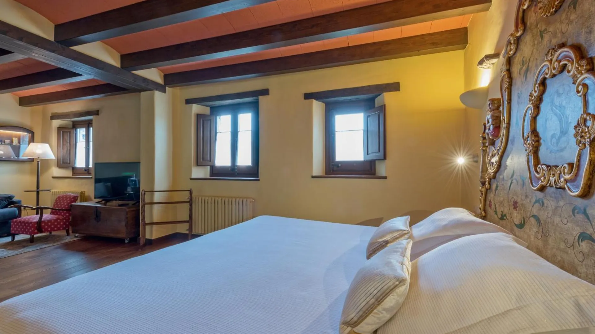 Hotel Cal Sastre Santa Pau